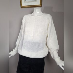 Vintage sweater, cute floral appliques and beading, white knit top,